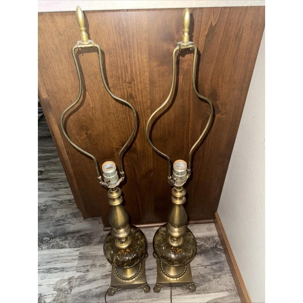 Set Of 2 Vintage Brass Table Lamps Amber Glass Globe 35